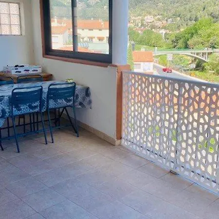 Apartment F2 Avec Terrasse Spacieuse Et Clim, Centre-ville D'amelie-les-bains - Fr-1-703-180 Amelie-les-Bains-Palalda